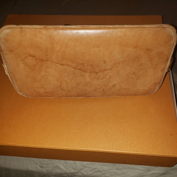 SOLD!!! authentic Louis Vuitton Monogram Alma - Picture 6 of 8